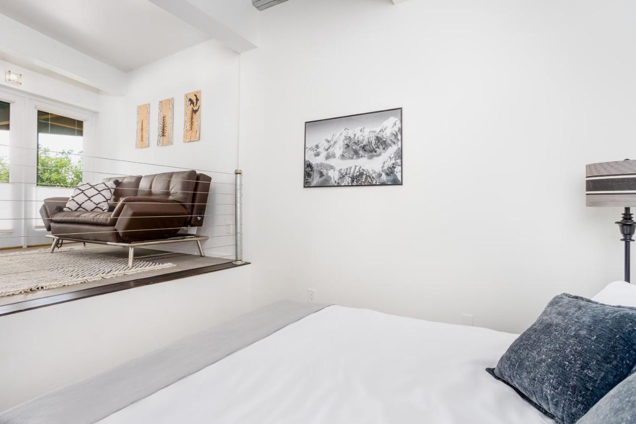 Villa Downtown Contemporary Cove Anchorage Exterior foto